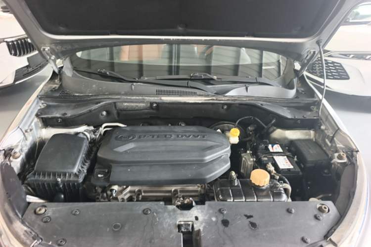Used Baojun 510 2017 1.5L Manual Luxury Model Engine Bay