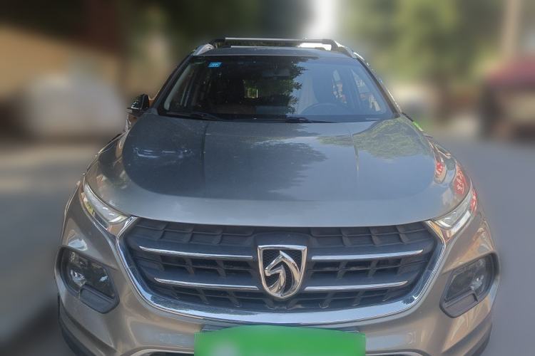 Used Baojun 510 2017 1.5L Manual Luxury Model Exterior 1