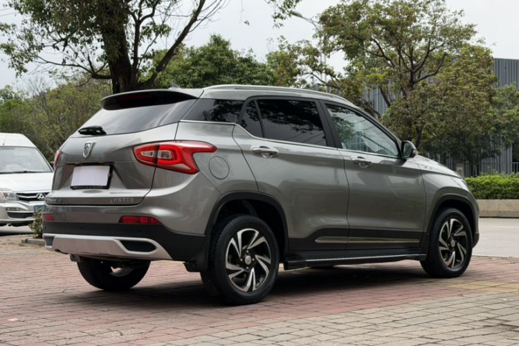 Used Baojun 510 2017 1.5L Automatic Luxury Model Exterior 3
