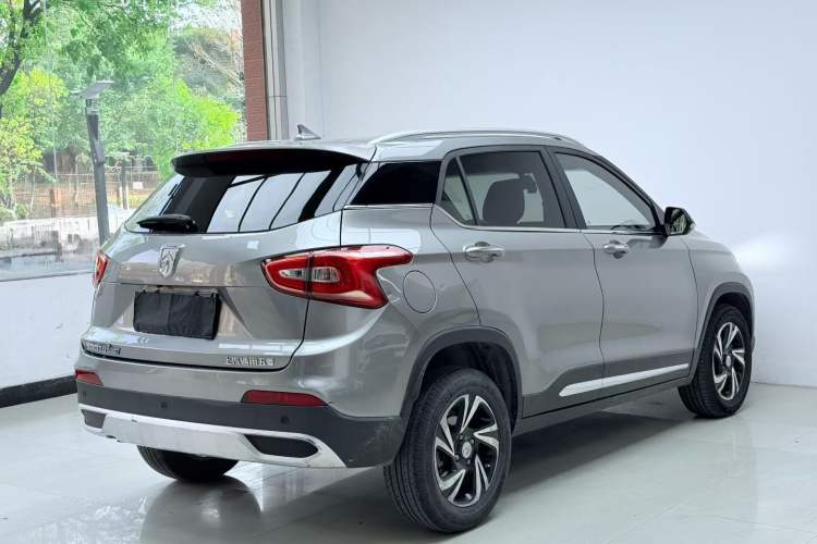 Used Baojun 510 2017 1.5L Automatic Luxury Model Exterior 3