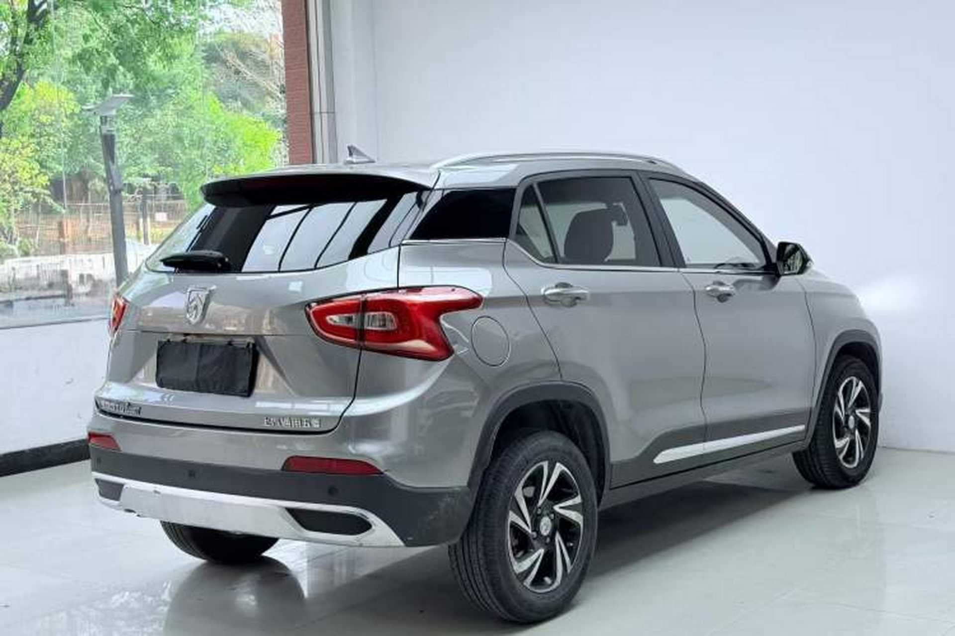 Used Baojun 510 2017 1.5L Automatic Luxury Model Exterior 3
