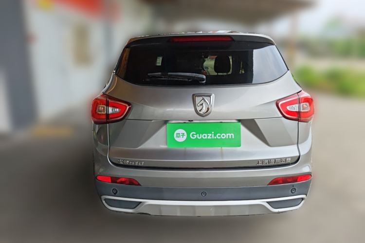 Used Baojun 510 2017 1.5L Manual Luxury Model Exterior 4