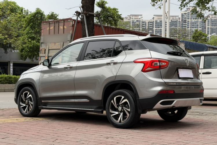 Used Baojun 510 2017 1.5L Automatic Luxury Model Exterior 6