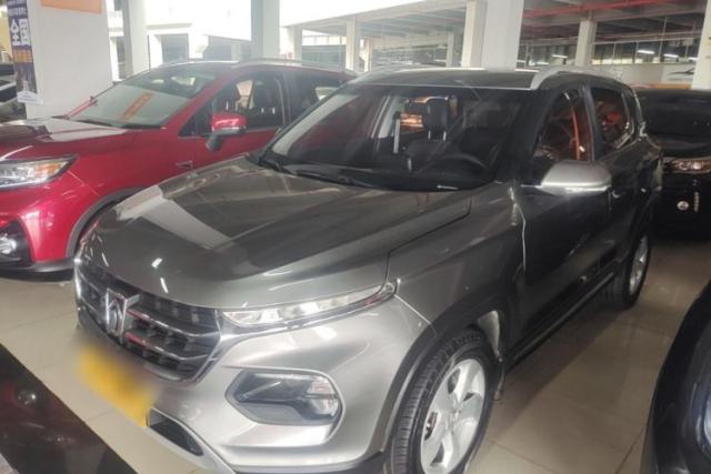 Used Baojun 510 2017 1.5L Automatic Fashion Model