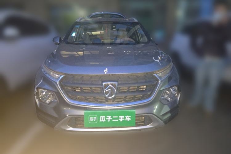 Used Baojun 510 2017 1.5L manual Comfort trim Front