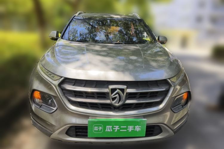 Used Baojun 510 2017 1.5L Manual Fashion Model Front