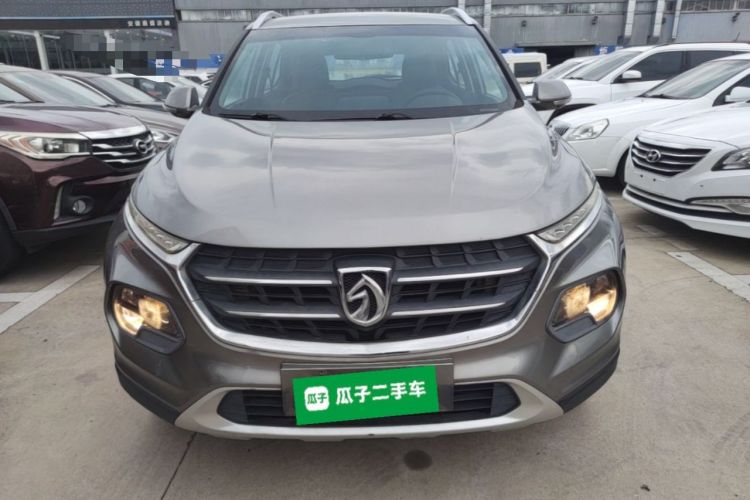 Used Baojun 510 2017 1.5L Manual Fashion Model Front