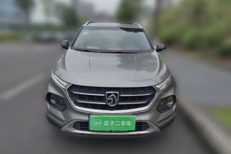 Used Baojun 510 2017 1.5L Manual Luxury Model Front