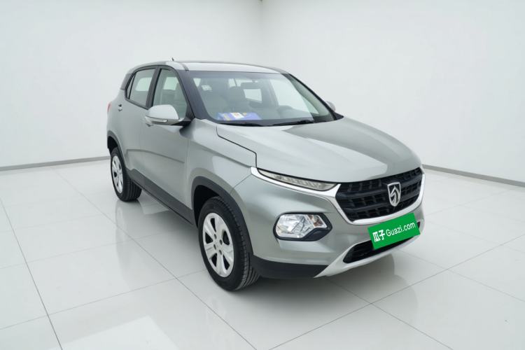 Used Baojun 510 2017 1.5L manual Comfort trim Front Right 45 Deg