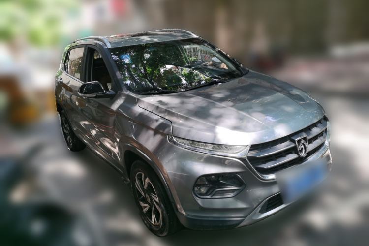 Used Baojun 510 2017 1.5L Manual Luxury Model Front Right 45 Deg