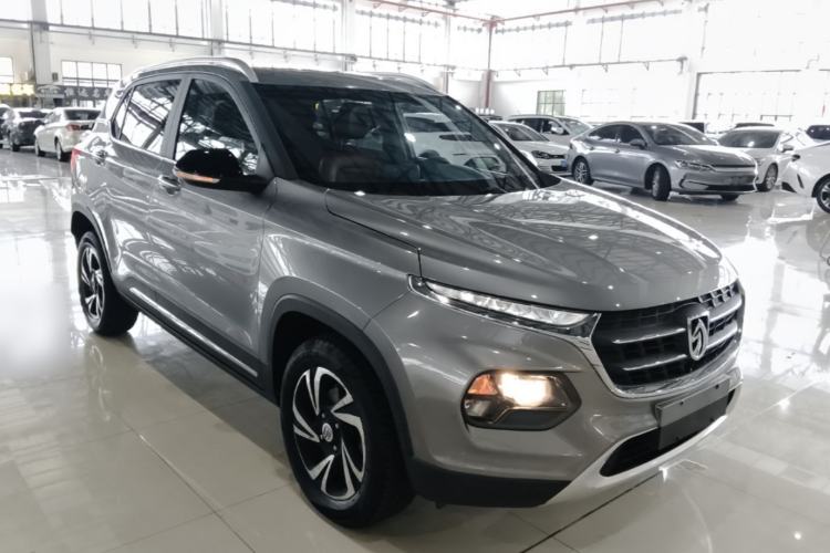 Used Baojun 510 2017 1.5L Automatic Luxury Model Front Right 45 Deg