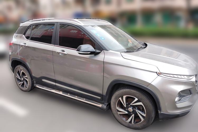 Used Baojun 510 2017 1.5L Manual Luxury Model Front Right 45 Deg