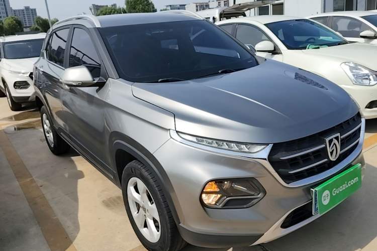 Used Baojun 510 2017 1.5L Automatic Fashion Model Front Right 45 Deg