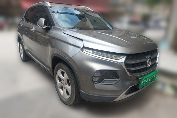 Used Baojun 510 2017 1.5L Manual Fashion Model Front Right 45 Deg