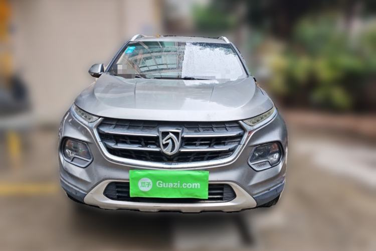 Used Baojun 510 2017 1.5L Manual Fashion Model Front