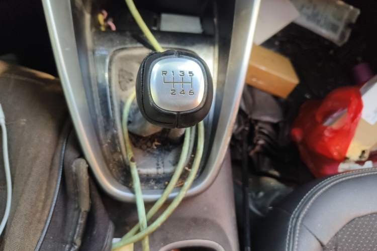 Used Baojun 510 2017 1.5L Manual Fashion Model Gear Lever