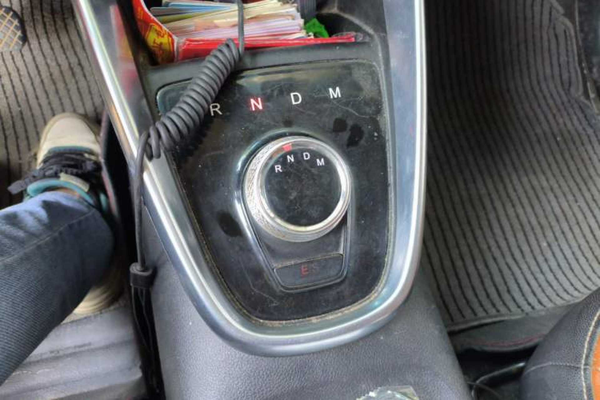 Used Baojun 510 2017 1.5L Automatic Luxury Model Gear Lever