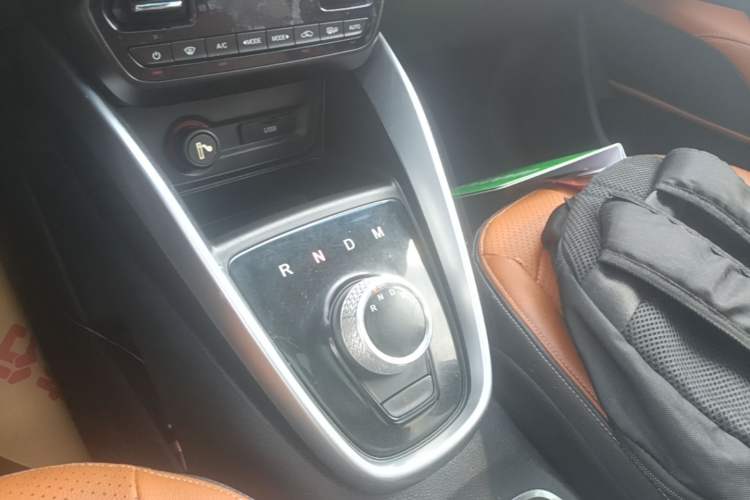 Used Baojun 510 2017 1.5L Automatic Luxury Model Gear Lever