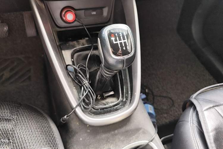 Used Baojun 510 2017 1.5L Manual Fashion Model Gear Lever