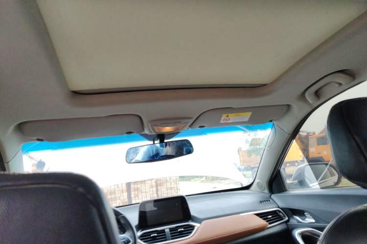 Used Baojun 510 2017 1.5L Automatic Luxury Model Headliner