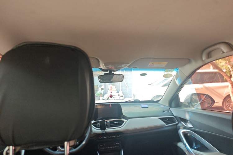 Used Baojun 510 2017 1.5L Automatic Fashion Model Headliner