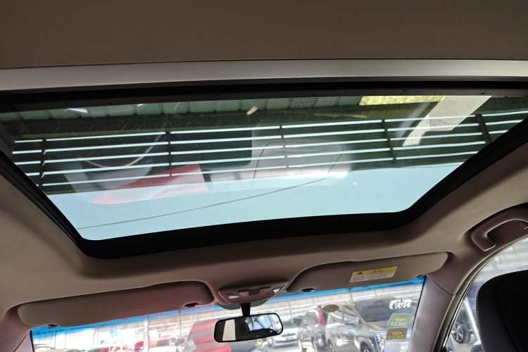 Used Baojun 510 2017 1.5L Manual Luxury Model Headliner