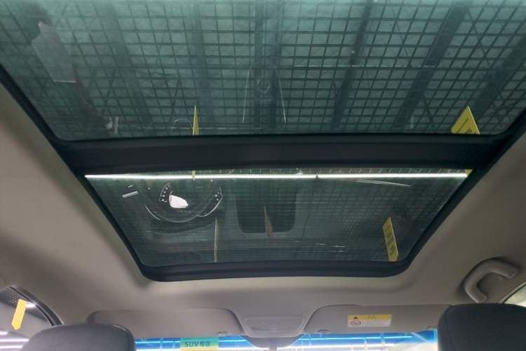Used Baojun 510 2017 1.5L Automatic Luxury Model Headliner