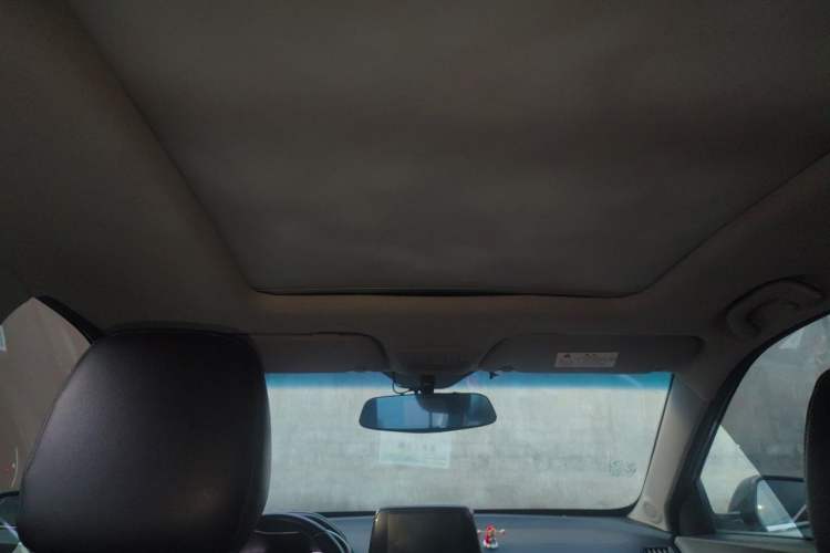 Used Baojun 510 2017 1.5L Automatic Luxury Model Headliner