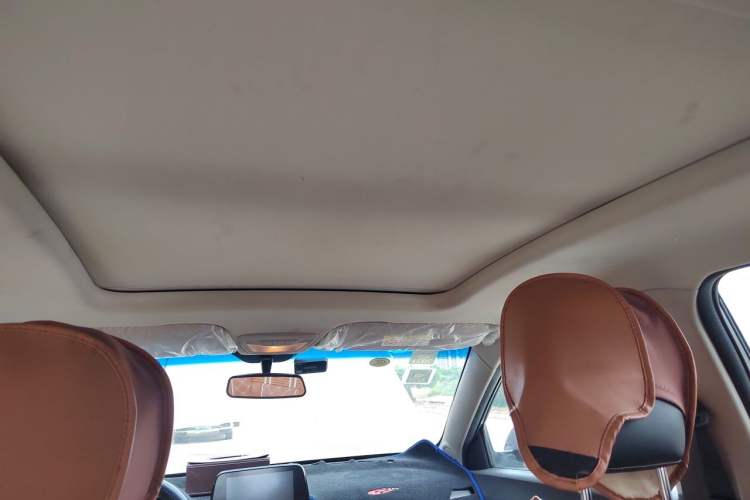 Used Baojun 510 2017 1.5L Manual Luxury Model Headliner