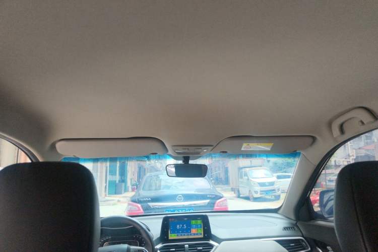 Used Baojun 510 2017 1.5L Manual Fashion Model Headliner