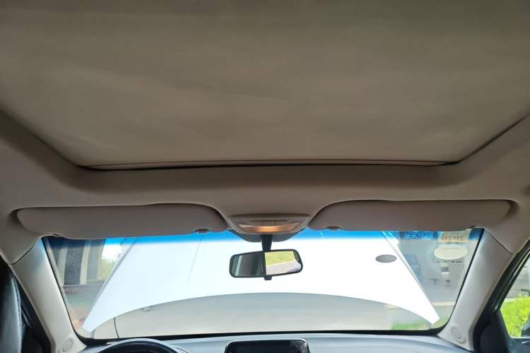 Used Baojun 510 2017 1.5L Automatic Luxury Model Headliner