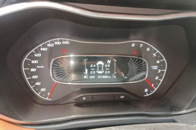 Used Baojun 510 2017 1.5L Automatic Luxury Model Instrument Cluster