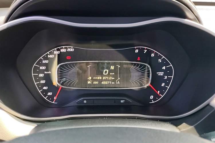 Used Baojun 510 2017 1.5L Automatic Fashion Model Instrument Cluster