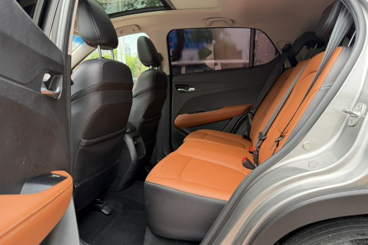 Used Baojun 510 2017 1.5L Automatic Luxury Model Interior 3