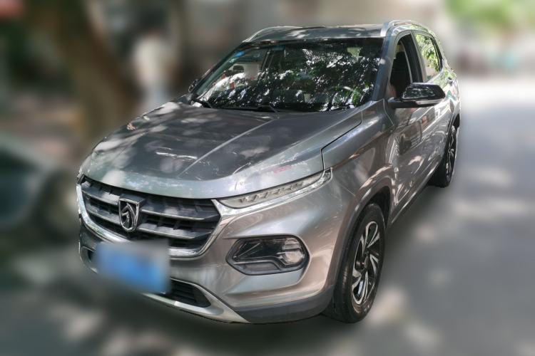 Używany Baojun 510 2017 1.5L Manual Luxury Model Guazi used car, China used car export, Used car for sale, Used  cars, Cheapest cars for sale