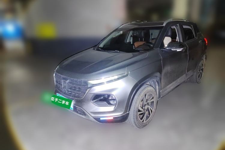 Used Baojun 510 2017 1.5L Automatic Luxury Model Guazi used car, China used car export, Used car for sale, Used cars, Cheapest cars for sale