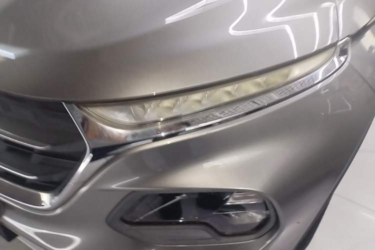 Used Baojun 510 2017 1.5L Automatic Luxury Model Left Front Headlight