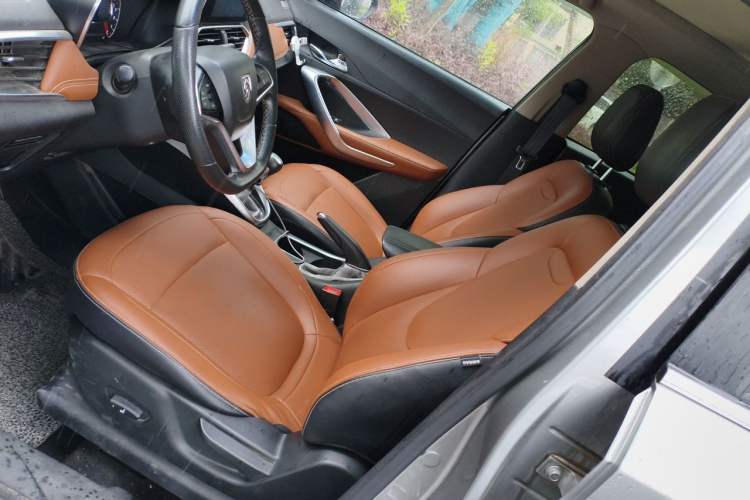 Used Baojun 510 2017 1.5L Manual Luxury Model Left Front Seat