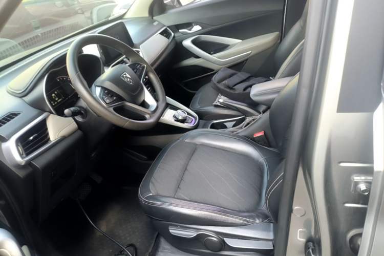 Used Baojun 510 2017 1.5L Automatic Fashion Model Left Front Seat