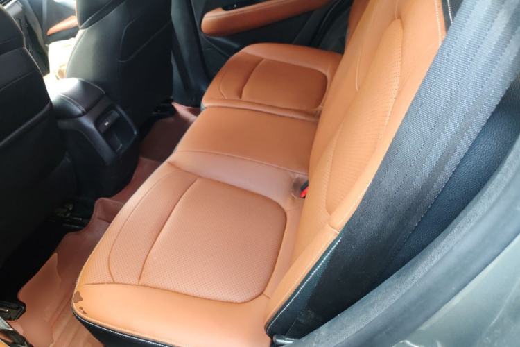Used Baojun 510 2017 1.5L Automatic Luxury Model Left Rear Seat
