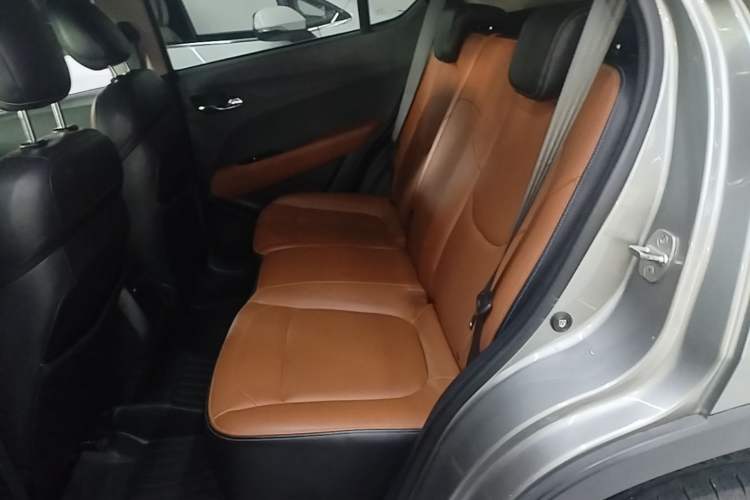 Used Baojun 510 2017 1.5L Automatic Luxury Model Left Rear Seat