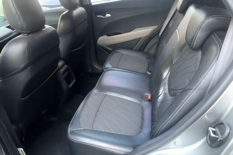 Used Baojun 510 2017 1.5L Automatic Fashion Model Left Rear Seat
