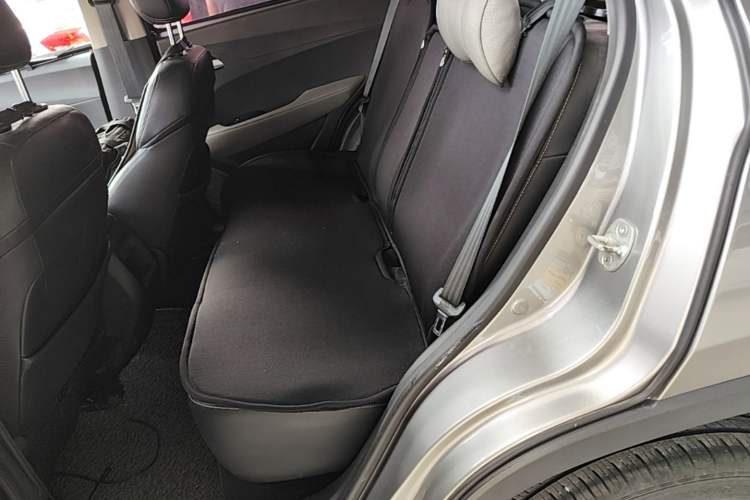 Used Baojun 510 2017 1.5L Manual Fashion Model Left Rear Seat