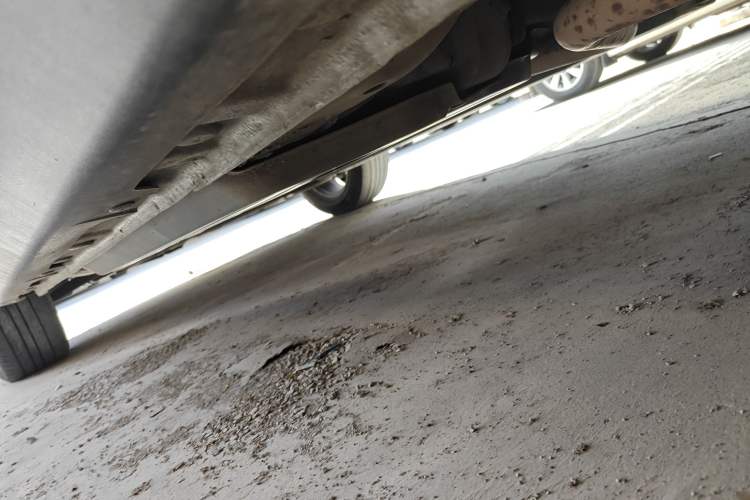 Used Baojun 510 2017 1.5L Manual Luxury Model Left Side Sill