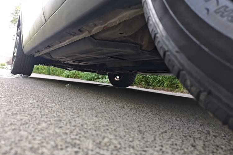 Used Baojun 510 2017 1.5L manual Comfort trim Left Side Sill