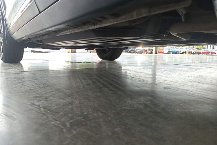 Used Baojun 510 2017 1.5L Automatic Luxury Model Left Side Sill