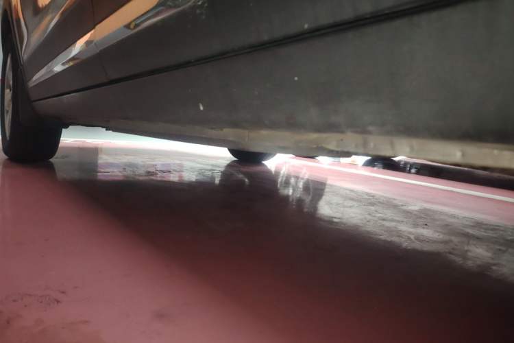 Used Baojun 510 2017 1.5L Manual Fashion Model Left Side Sill