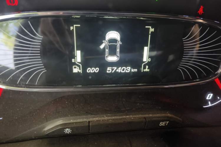 Used Baojun 510 2017 1.5L Manual Fashion Model Odometer Close Up