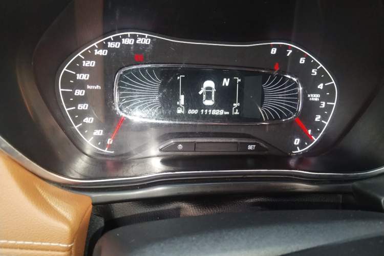 Used Baojun 510 2017 1.5L Automatic Luxury Model Odometer Close Up