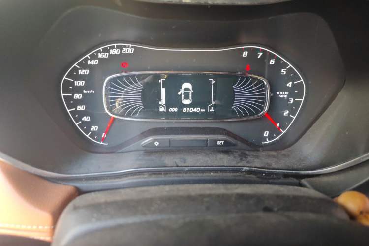 Used Baojun 510 2017 1.5L Manual Luxury Model Odometer Close Up